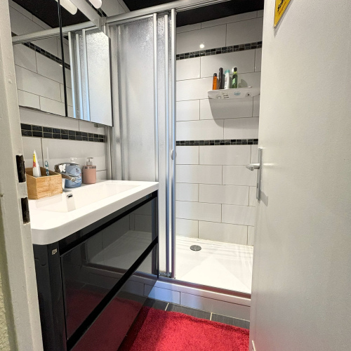 RESERVIERT Bezugsfreie Etagenwohnung in attraktiver Lage nahe dem Kinzigbogen! optimhome Immobilien Deutschland • Kaufen & Verkaufen RESERVIERT Bezugsfreie Etagenwohnung in attraktiver Lage nahe dem Kinzigbogen! optimhome Immobilien Deutschland • Kaufen & Verkaufen