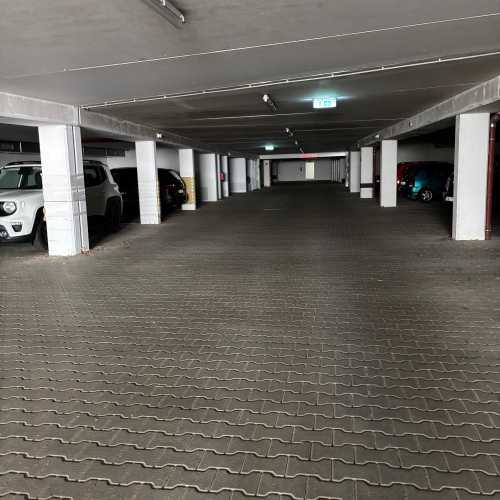 ***Feines Domizil mit Terrasse und Tiefgaragenstellplatz in bester Lage*** optimhome Immobilien Deutschland • Kaufen & Verkaufen