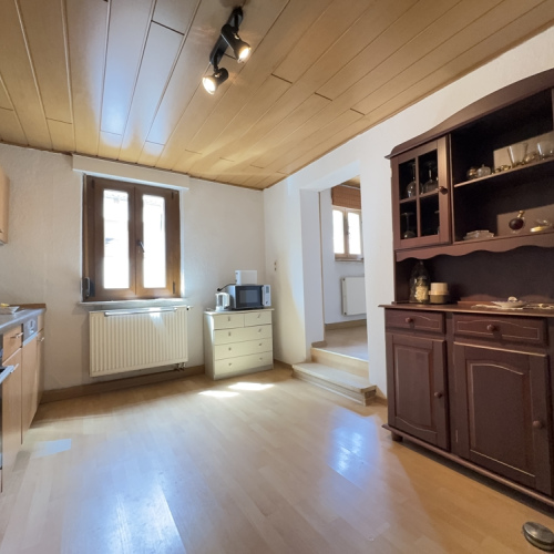 Viel Potenzial zur Gestaltung - großzügiges Wohnhaus mit Nebengebäude optimhome Immobilien Deutschland • Kaufen & Verkaufen
