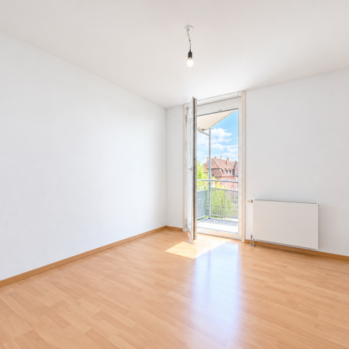 Zentral in Oberursel: 3 Zimmer, 3 Balkone & TG-Stellplatz optimhome Immobilien Deutschland • Kaufen & Verkaufen