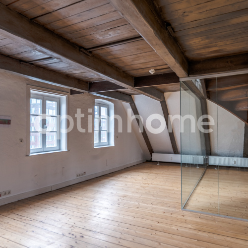 Einzigartige 610 m² auf 3 Ebenen in Top-Lage in der Hamburger City optimhome Immobilien Deutschland • Kaufen & Verkaufen Einzigartige 610 m² auf 3 Ebenen in Top-Lage in der Hamburger City optimhome Immobilien Deutschland • Kaufen & Verkaufen