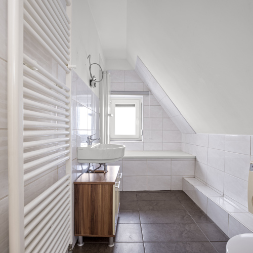Einfamilienhaus mit Gewerbeeinheit und Gästehaus in bester Lage optimhome Immobilien Deutschland • Kaufen & Verkaufen Einfamilienhaus mit Gewerbeeinheit und Gästehaus in bester Lage optimhome Immobilien Deutschland • Kaufen & Verkaufen