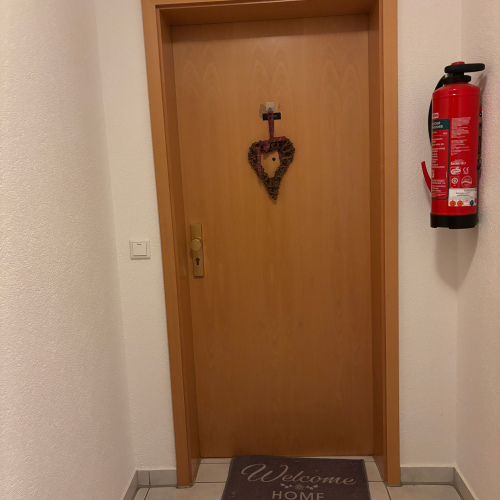 ***Feines Domizil mit Terrasse und Tiefgaragenstellplatz in bester Lage*** optimhome Immobilien Deutschland • Kaufen & Verkaufen