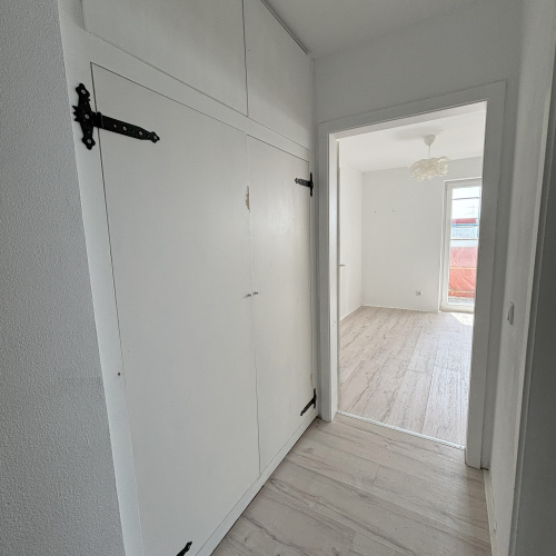 Sofort einziehen: Geräumige 4-Zimmer Wohnung mit Balkon und Stellplatz! optimhome Immobilien Deutschland • Kaufen & Verkaufen Sofort einziehen: Geräumige 4-Zimmer Wohnung mit Balkon und Stellplatz! optimhome Immobilien Deutschland • Kaufen & Verkaufen