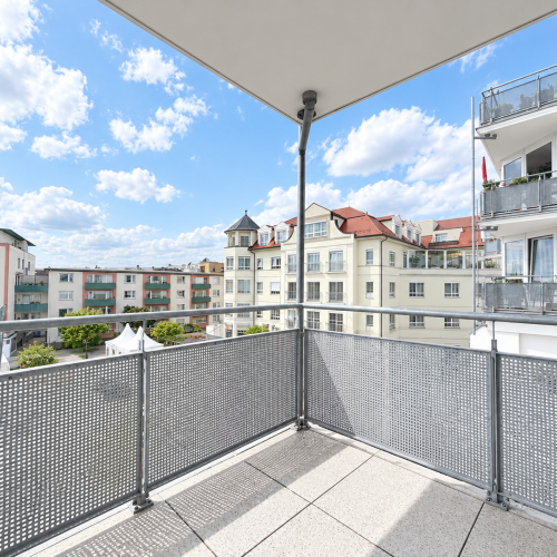 Zentral in Oberursel: 3 Zimmer, 3 Balkone & TG-Stellplatz optimhome Immobilien Deutschland • Kaufen & Verkaufen