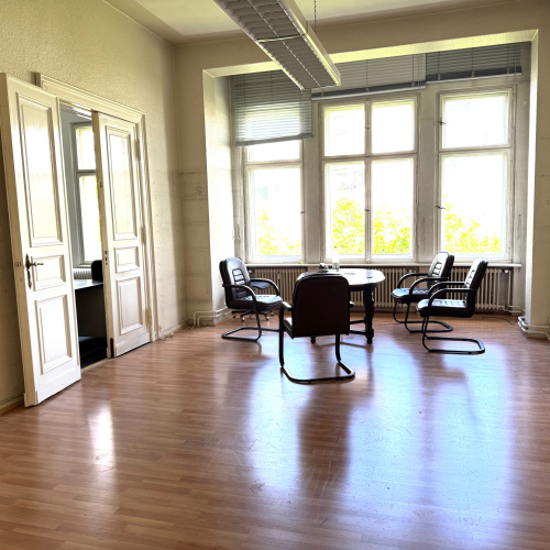 TOP-Lage: Wohnen + Arbeiten 9 Zimmer auf 289 qm im 4.OG Altbau mit Aufzug optimhome Immobilien Deutschland • Kaufen & Verkaufen