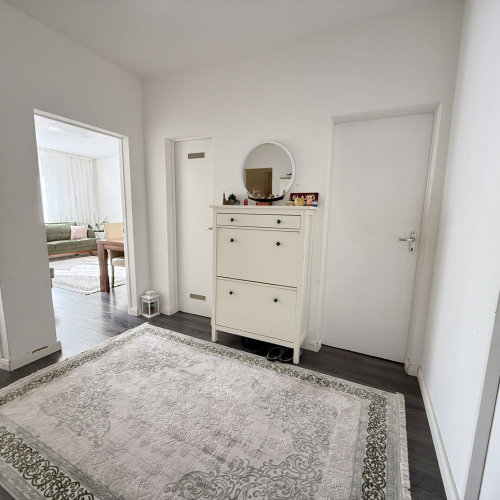 3-Zimmer-Wohnung mit Balkon und Grünblick – fußläufig zum Nordwestzentrum! optimhome Immobilien Deutschland • Kaufen & Verkaufen