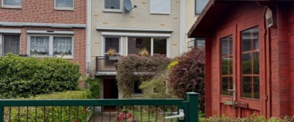Bild Reihenhaus mit Südgarten - Balkon und Ausbaupotenzial in Bremen