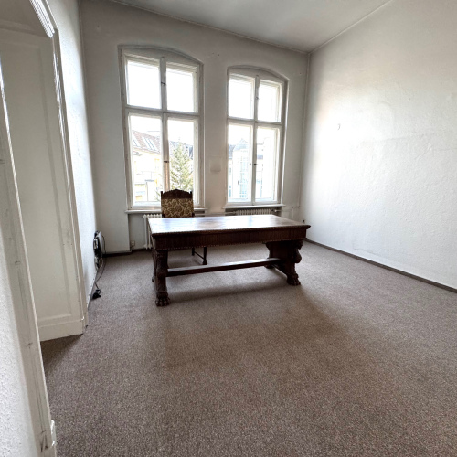 Top-Lage Büroräume direkt am U-Bahnhof in der City-West optimhome Immobilien Deutschland • Kaufen & Verkaufen