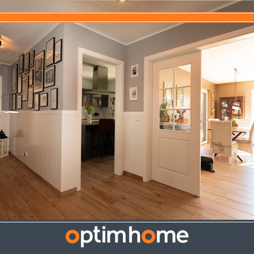 # VERKAUFT # Leben auf einer Ebene – Stilvoller Winkelbungalow zum Wohlfühlen optimhome Immobilien Deutschland • Kaufen & Verkaufen