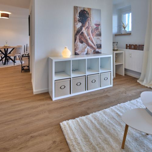 Erstbezug nach Sanierung! Stilvolle 3-Zimmerwohnung mit zusätzlichem Raum für Arbeiten & Leben optimhome Immobilien Deutschland • Kaufen & Verkaufen Erstbezug nach Sanierung! Stilvolle 3-Zimmerwohnung mit zusätzlichem Raum für Arbeiten & Leben optimhome Immobilien Deutschland • Kaufen & Verkaufen