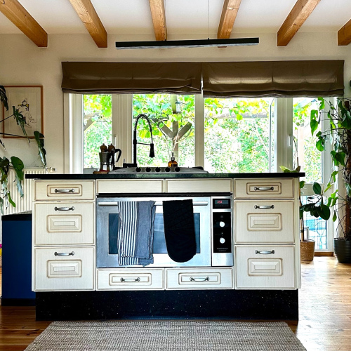 Stilvolles idyllisches Fachwerkhaus mit beheizter Doppelgarage und einem traumhaften Garten optimhome Immobilien Deutschland • Kaufen & Verkaufen Stilvolles idyllisches Fachwerkhaus mit beheizter Doppelgarage und einem traumhaften Garten optimhome Immobilien Deutschland • Kaufen & Verkaufen