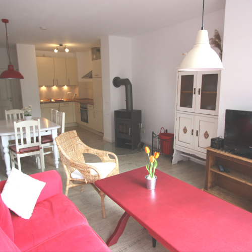 VERKAUFT - Ferienwohnung im EG mit Terrasse im Altdorf nahe Eutin - VERKAUFT optimhome Immobilien Deutschland • Kaufen & Verkaufen