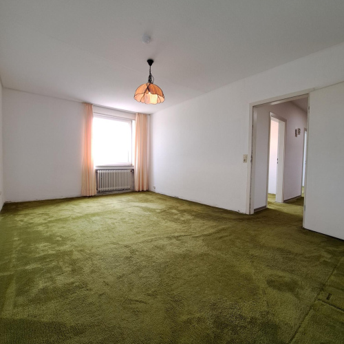 Viel Platz für Leben und Ideen – großzügiges Reihenmittelhaus mit Einliegerwohnung optimhome Immobilien Deutschland • Kaufen & Verkaufen