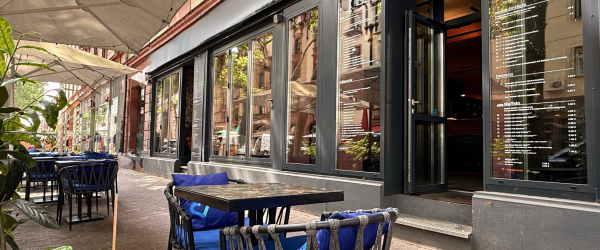 Bild Top Gastronomiefläche mit Vollausstattung und großer Terrasse auf der Schweizer Straße! in Frankfurt am Main