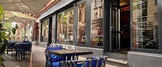 Bild Top Gastronomiefläche mit Vollausstattung und großer Terrasse auf der Schweizer Straße! in Frankfurt am Main