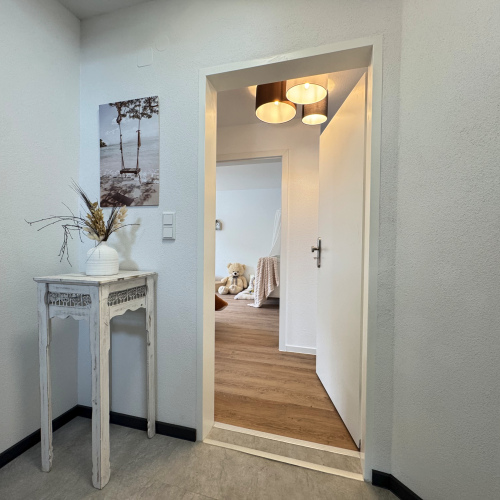 Erstbezug nach Sanierung! Stilvolle 3-Zimmerwohnung mit zusätzlichem Raum für Arbeiten & Leben optimhome Immobilien Deutschland • Kaufen & Verkaufen Erstbezug nach Sanierung! Stilvolle 3-Zimmerwohnung mit zusätzlichem Raum für Arbeiten & Leben optimhome Immobilien Deutschland • Kaufen & Verkaufen