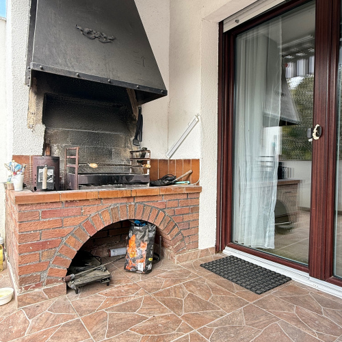 Familienparadies am Waldrand – 5-Zimmer-Reihenhaus mit Garten und zwei Balkonen! optimhome Immobilien Deutschland • Kaufen & Verkaufen Familienparadies am Waldrand – 5-Zimmer-Reihenhaus mit Garten und zwei Balkonen! optimhome Immobilien Deutschland • Kaufen & Verkaufen