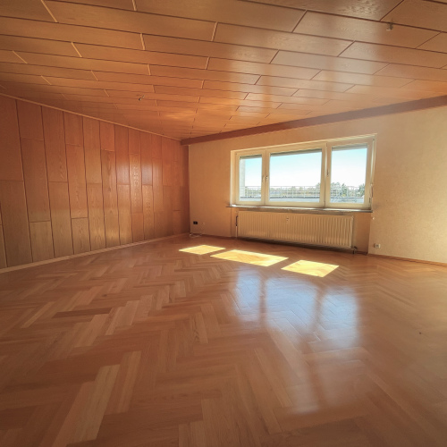 RESERVIERT! Perfekt für die Familie: helle Wohnung mit Sonnenbalkon! optimhome Immobilien Deutschland • Kaufen & Verkaufen