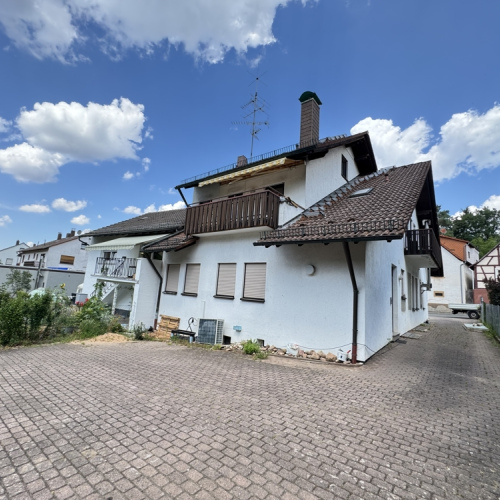 Wohnen auf zwei Ebenen – Maisonette mit zwei Balkonen und Garage optimhome Immobilien Deutschland • Kaufen & Verkaufen Wohnen auf zwei Ebenen – Maisonette mit zwei Balkonen und Garage optimhome Immobilien Deutschland • Kaufen & Verkaufen