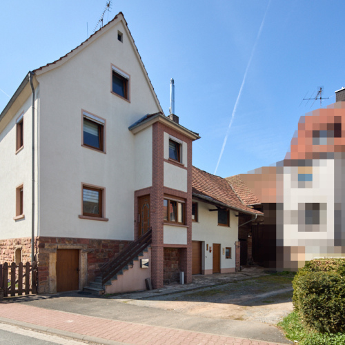 Viel Potenzial zur Gestaltung - großzügiges Wohnhaus mit Nebengebäude optimhome Immobilien Deutschland • Kaufen & Verkaufen