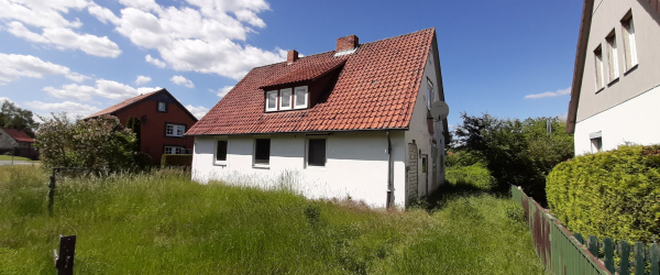 Bild Einfamilienhaus am Ortsrand von Bornum sucht Handwerker in Bornum