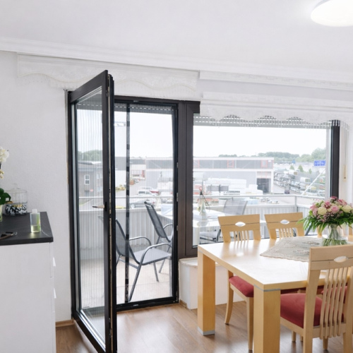 Raum für Lebensträume: Eigentumswohnung mit Sonnenbalkon & guter Anbindung optimhome Immobilien Deutschland • Kaufen & Verkaufen Raum für Lebensträume: Eigentumswohnung mit Sonnenbalkon & guter Anbindung optimhome Immobilien Deutschland • Kaufen & Verkaufen