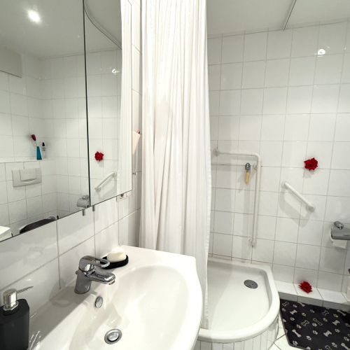 Sofort bezugsfrei! 3-Zimmer-Wohnung mit Kamin und Doppelgarage in Bergen Enkheim! optimhome Immobilien Deutschland • Kaufen & Verkaufen