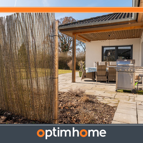 # VERKAUFT # Leben auf einer Ebene – Stilvoller Winkelbungalow zum Wohlfühlen optimhome Immobilien Deutschland • Kaufen & Verkaufen