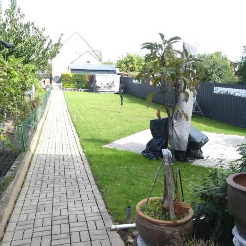 Attraktives Reihenmittelhaus in zentraler Lage mit schönem Garten optimhome Immobilien Deutschland • Kaufen & Verkaufen Attraktives Reihenmittelhaus in zentraler Lage mit schönem Garten optimhome Immobilien Deutschland • Kaufen & Verkaufen