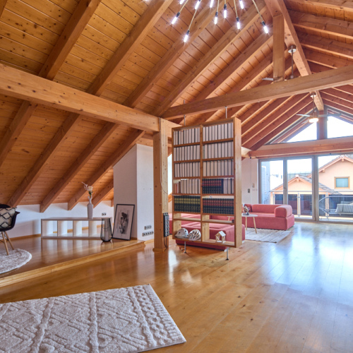 Wohnen mit Charme! Großzügige Dachgeschosswohnung mit Wintergarten und Balkon optimhome Immobilien Deutschland • Kaufen & Verkaufen Wohnen mit Charme! Großzügige Dachgeschosswohnung mit Wintergarten und Balkon optimhome Immobilien Deutschland • Kaufen & Verkaufen