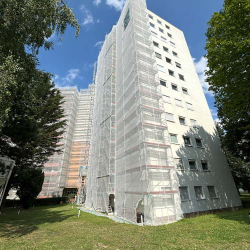Sofort einziehen: Geräumige 4-Zimmer Wohnung mit Balkon und Stellplatz! optimhome Immobilien Deutschland • Kaufen & Verkaufen Sofort einziehen: Geräumige 4-Zimmer Wohnung mit Balkon und Stellplatz! optimhome Immobilien Deutschland • Kaufen & Verkaufen