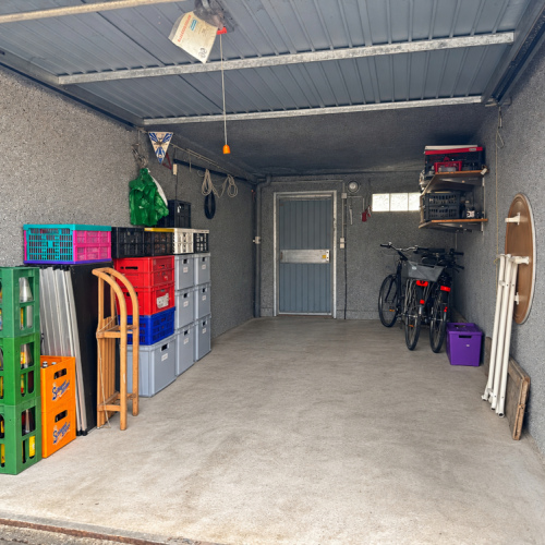 Zweifamilien-Reihenmittelhaus mit 245 m² Wohnfläche, neuem Dach, Wärmepumpe und 3 Garagen optimhome Immobilien Deutschland • Kaufen & Verkaufen