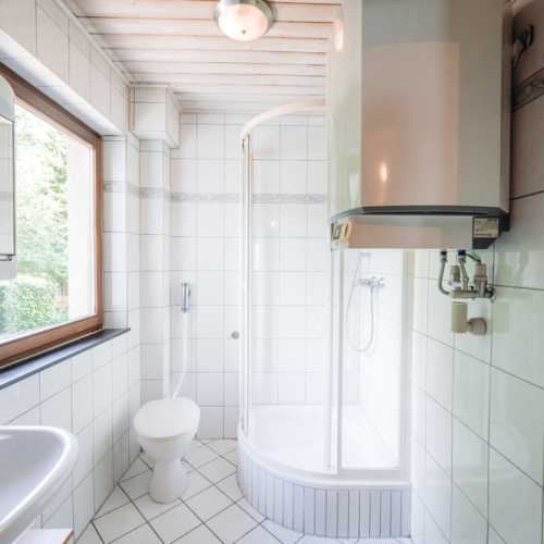 Charmantes freistehendes Einfamilienhaus mit Potenzial – auch als Mehrgenerationenhaus nutzbar optimhome Immobilien Deutschland • Kaufen & Verkaufen Charmantes freistehendes Einfamilienhaus mit Potenzial – auch als Mehrgenerationenhaus nutzbar optimhome Immobilien Deutschland • Kaufen & Verkaufen