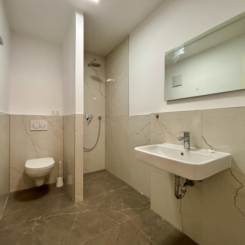 VERMIETET Exklusiv Wohnen am Park: Moderne 3-Zimmer-Wohnung mit großem Balkon & Tiefgarage! optimhome Immobilien Deutschland • Kaufen & Verkaufen