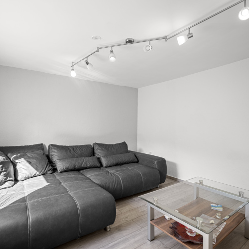 Einfamilienhaus mit Gewerbeeinheit und Gästehaus in bester Lage optimhome Immobilien Deutschland • Kaufen & Verkaufen Einfamilienhaus mit Gewerbeeinheit und Gästehaus in bester Lage optimhome Immobilien Deutschland • Kaufen & Verkaufen