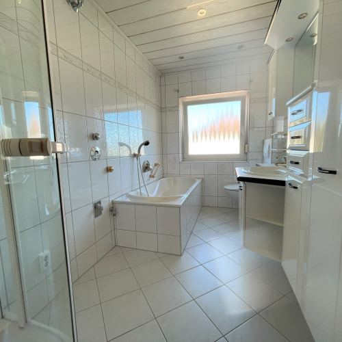 RESERVIERT! Perfekt für die Familie: helle Wohnung mit Sonnenbalkon! optimhome Immobilien Deutschland • Kaufen & Verkaufen