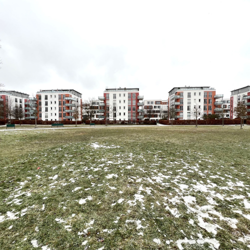 Gepflegte 4-Zimmer-Wohnung mit 2 Balkonen und EBK in München optimhome Immobilien Deutschland • Kaufen & Verkaufen Gepflegte 4-Zimmer-Wohnung mit 2 Balkonen und EBK in München optimhome Immobilien Deutschland • Kaufen & Verkaufen