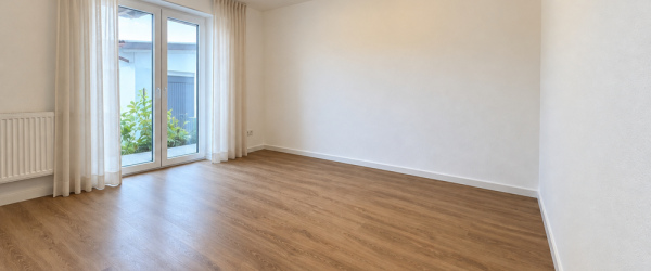 Bild Frisch saniert & sofort bezugsfrei – 3 Zimmer mit Sonnenterrasse und eigener Stromerzeugung in Aschaffenburg