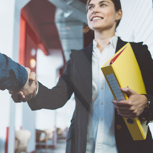 Sorgenfreies vermitteln Alle nötigen Tools und die beste Objektvermarktung. optimhome Immobilien Deutschland • Kaufen & Verkaufen Sorgenfreies vermitteln Alle nötigen Tools und die beste Objektvermarktung. optimhome Immobilien Deutschland • Kaufen & Verkaufen